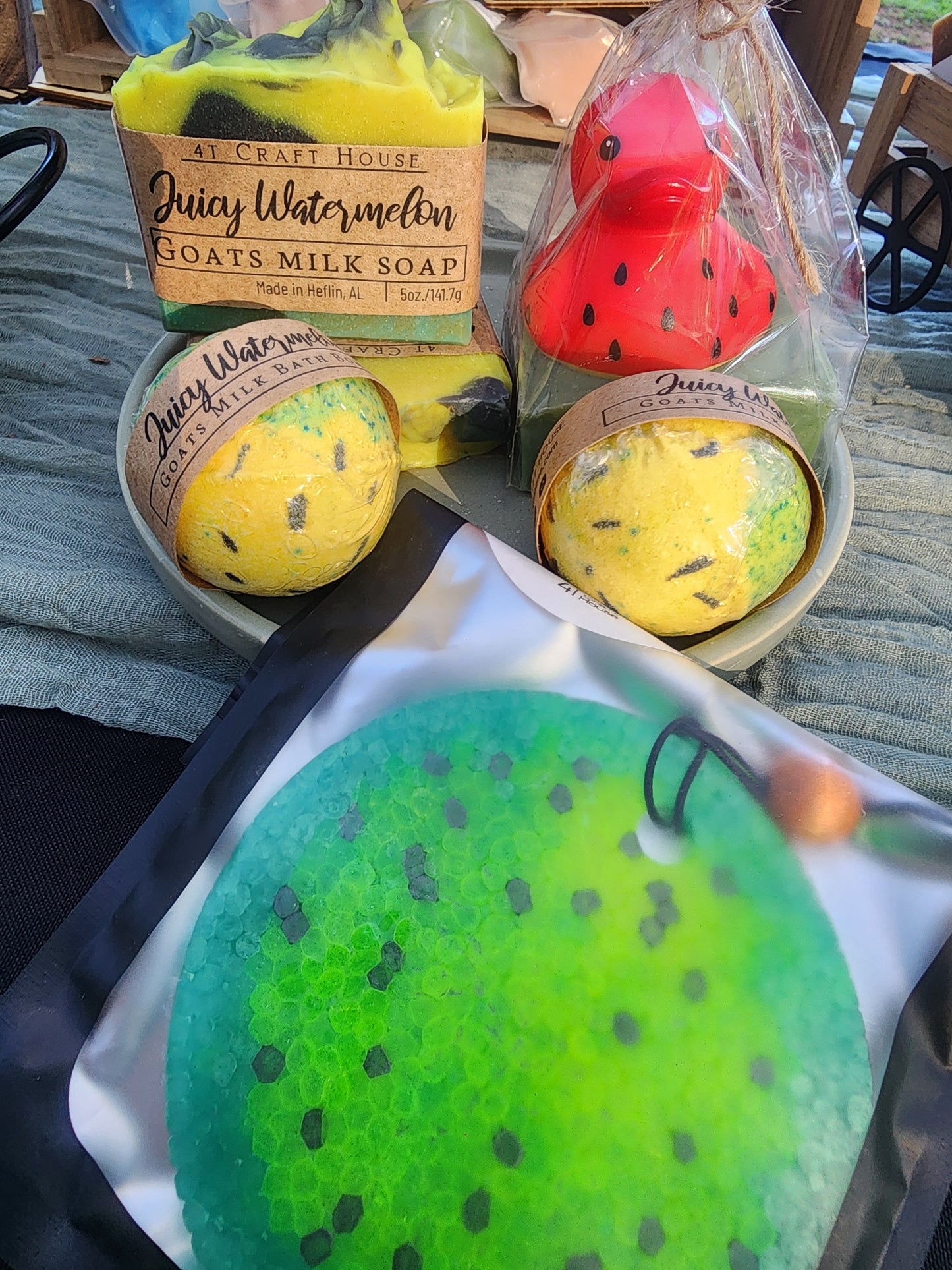Juicy watermelon Goats Milk Bath Bomb